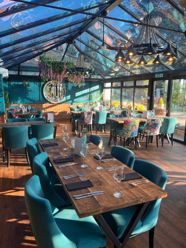 7 night hotel accommodation to go with a week Team Pass